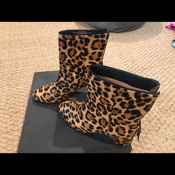COPY - JCrew leopard ankle boot - Picture 2 of 4